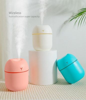 Μίνι αυτοκινητοκινητήρα μπουκάλι USB RGB φωτεινό αρωματική ατμοσφαιρική υγρασία για εξωτερικές περιπέτειες